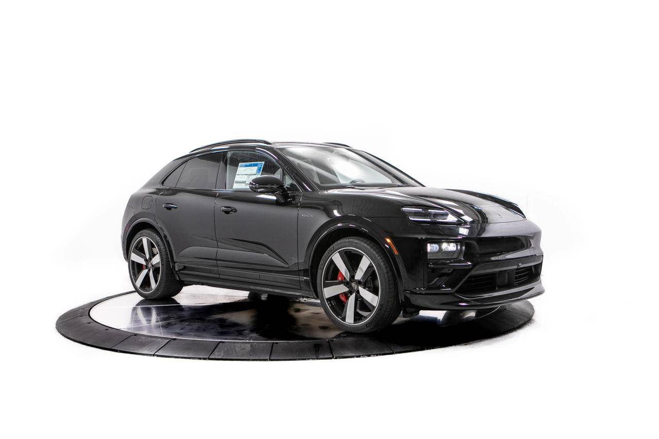 Thumbnail: 2025 Porsche Macan - 9