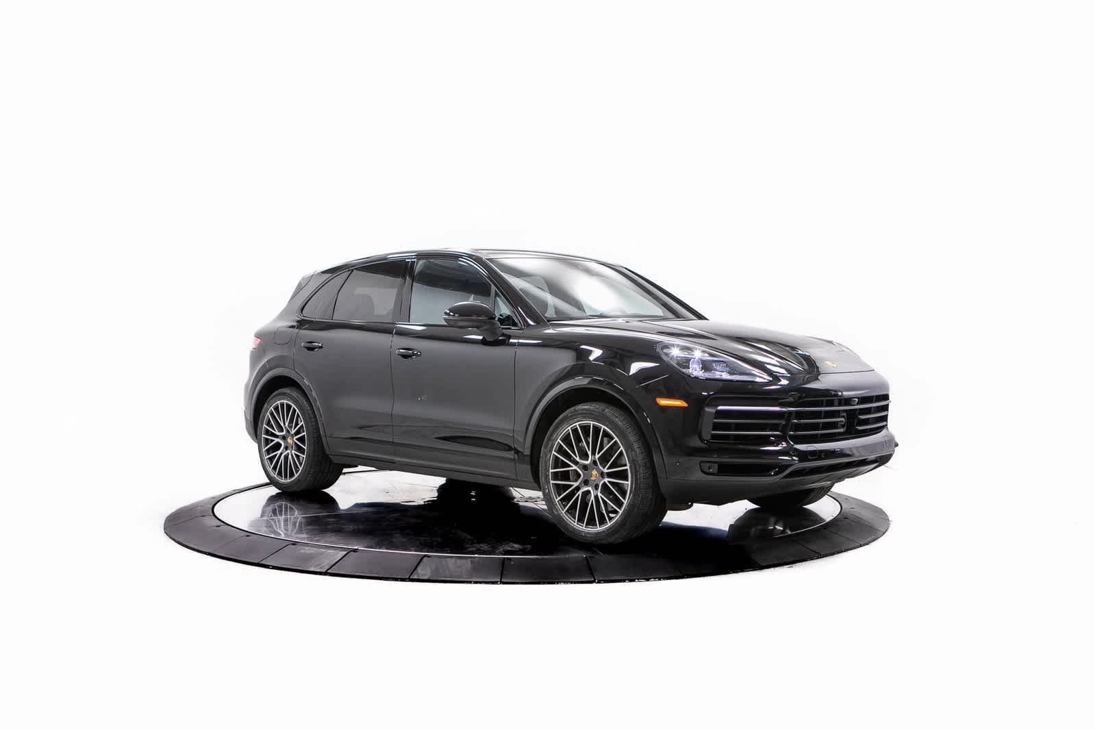 Thumbnail: 2023 Porsche Cayenne - 9