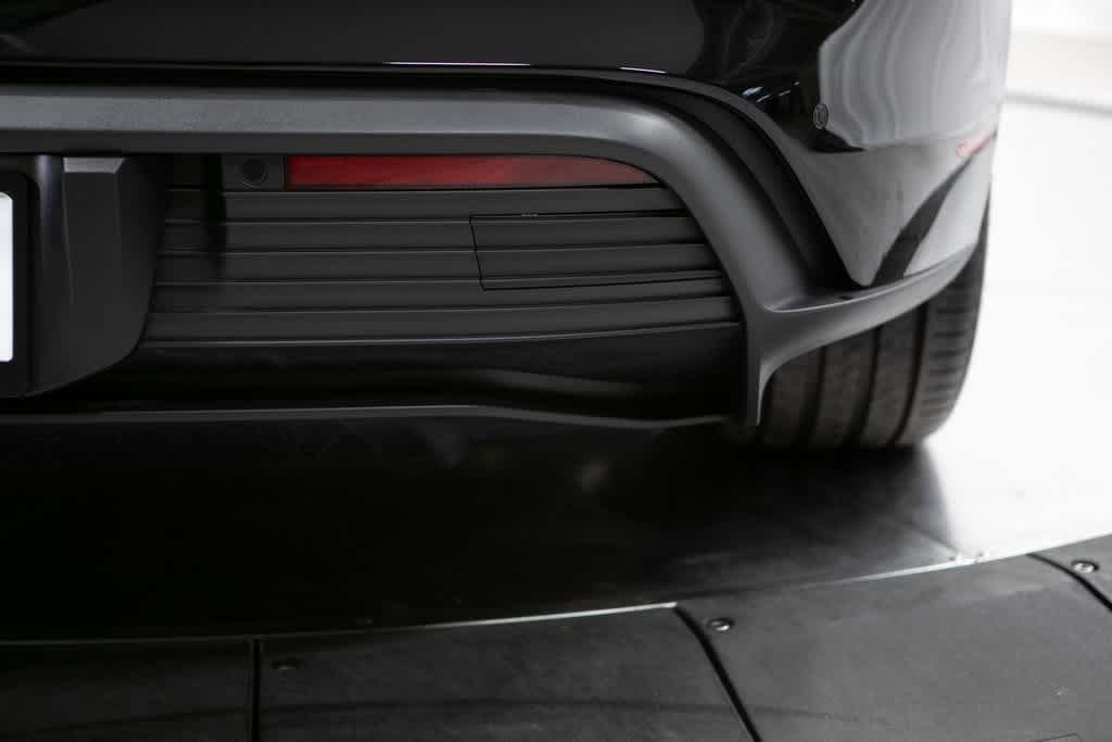 Thumbnail: 2025 Porsche Taycan - 39
