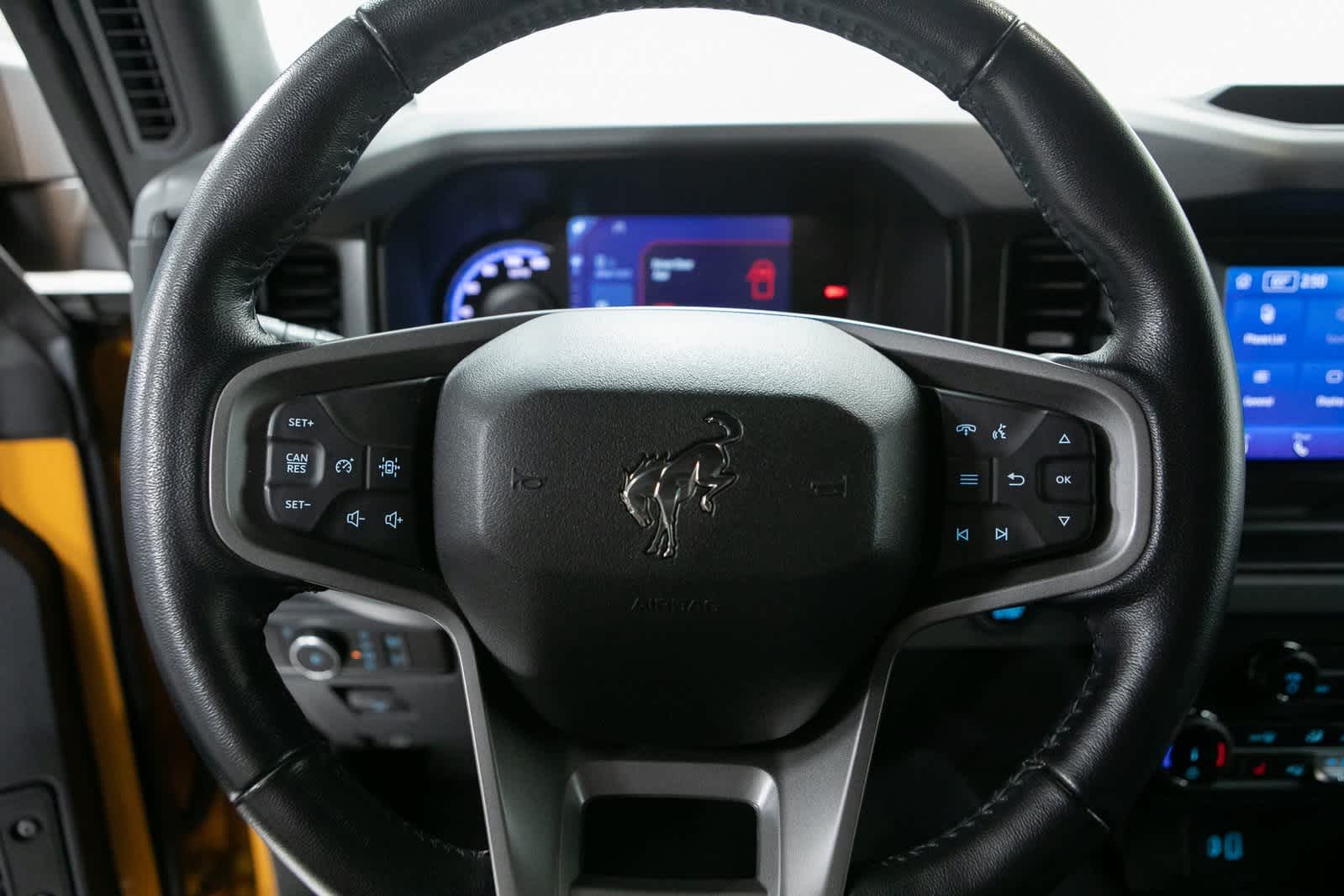 Thumbnail: 2022 Ford Bronco - 14