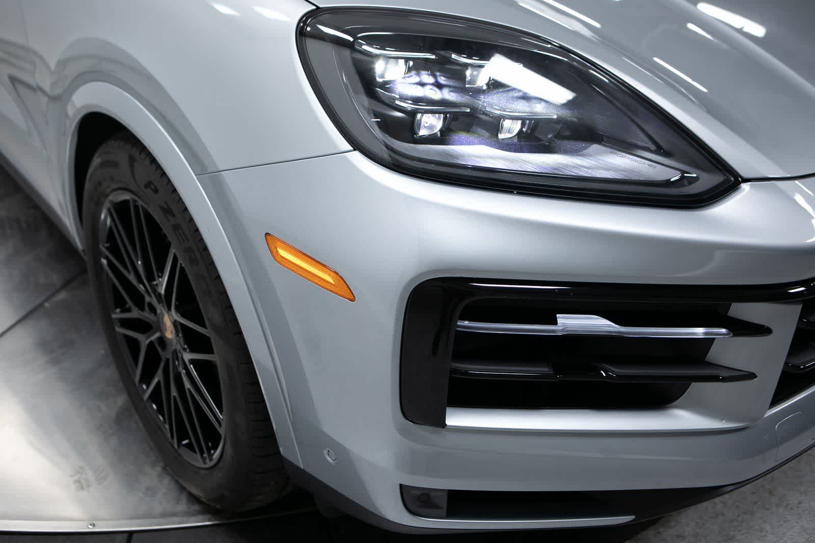 Thumbnail: 2025 Porsche Cayenne - 12