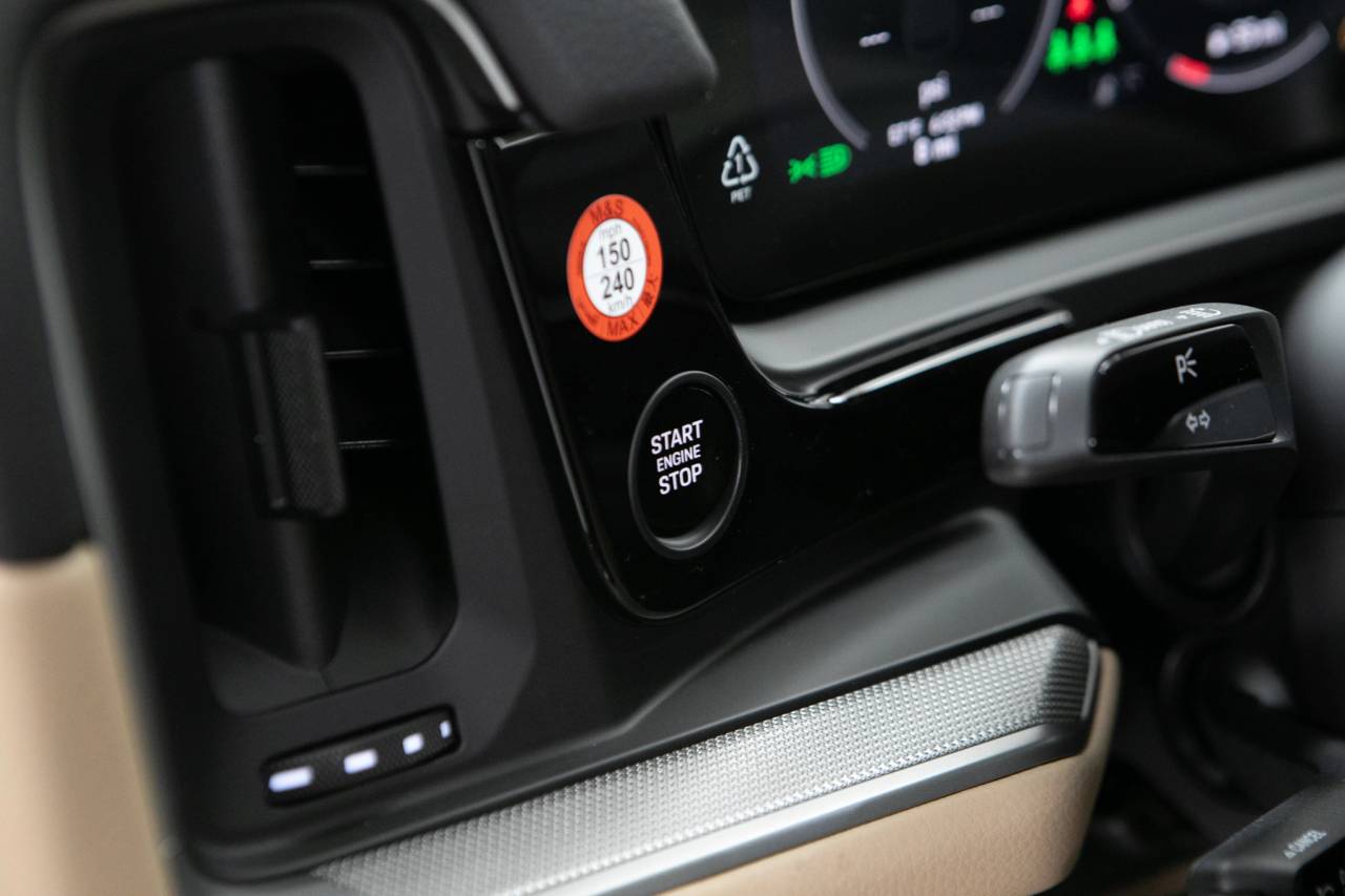 Thumbnail: 2026 Porsche Cayenne - 28