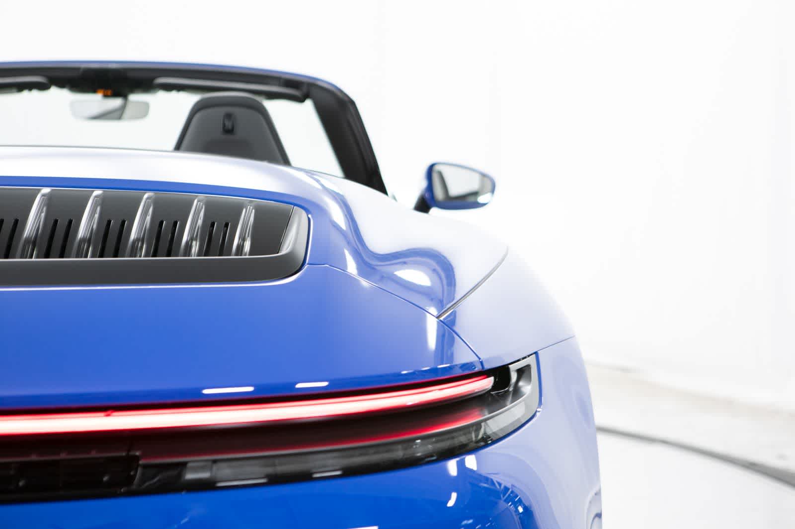 Thumbnail: 2025 Porsche 911 - 21