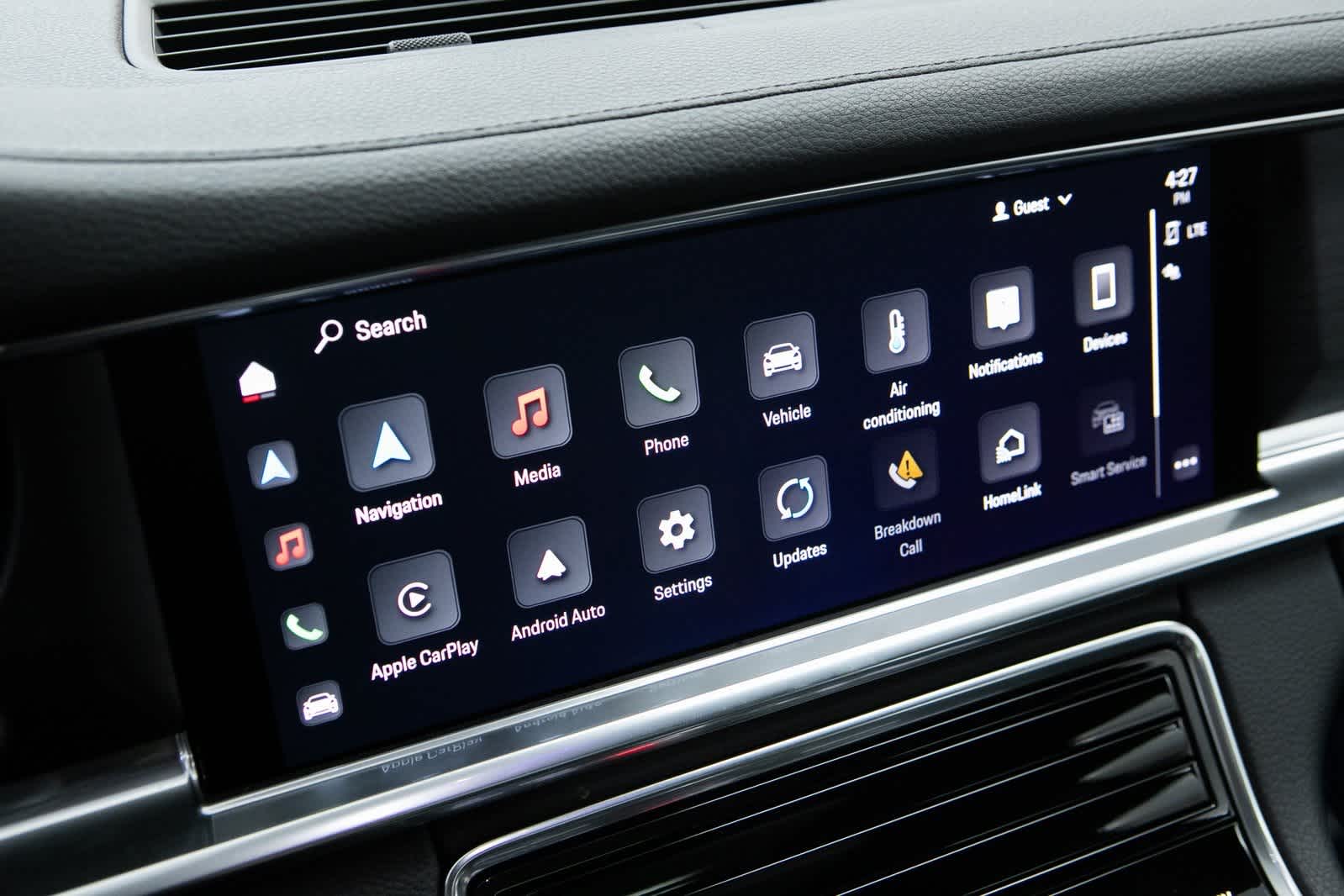 Thumbnail: 2023 Porsche Panamera - 15