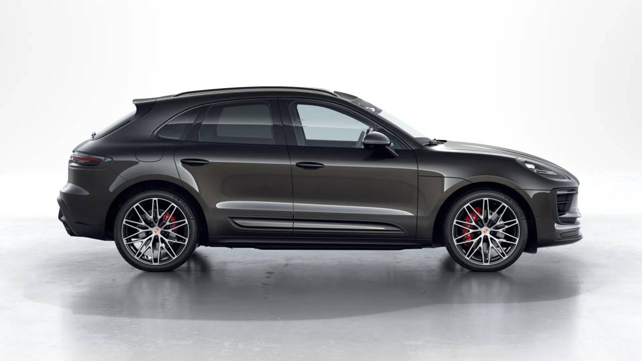 Thumbnail: 2026 Porsche Macan - 7