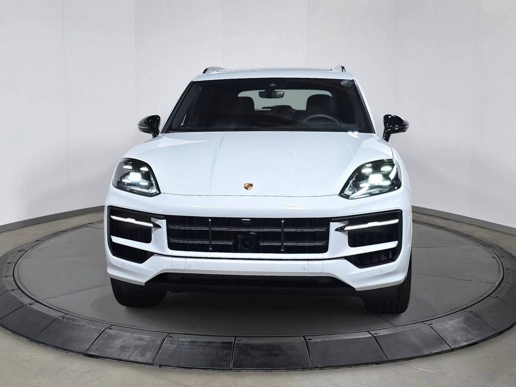 Thumbnail: 2026 Porsche Cayenne - 10