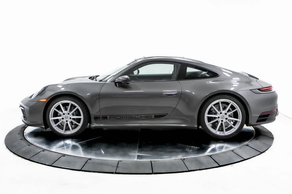 Thumbnail: 2024 Porsche 911 - 2