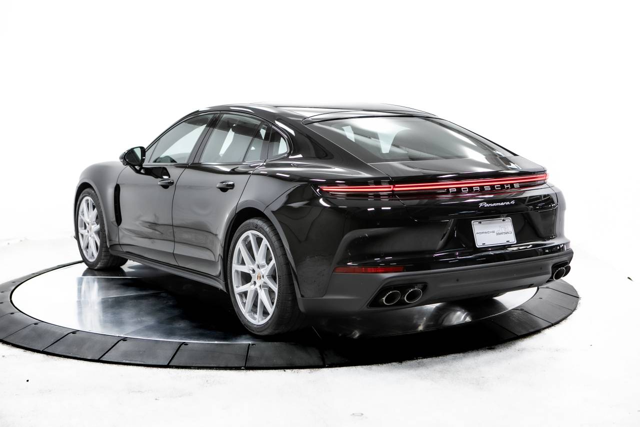 Thumbnail: 2025 Porsche Panamera - 3