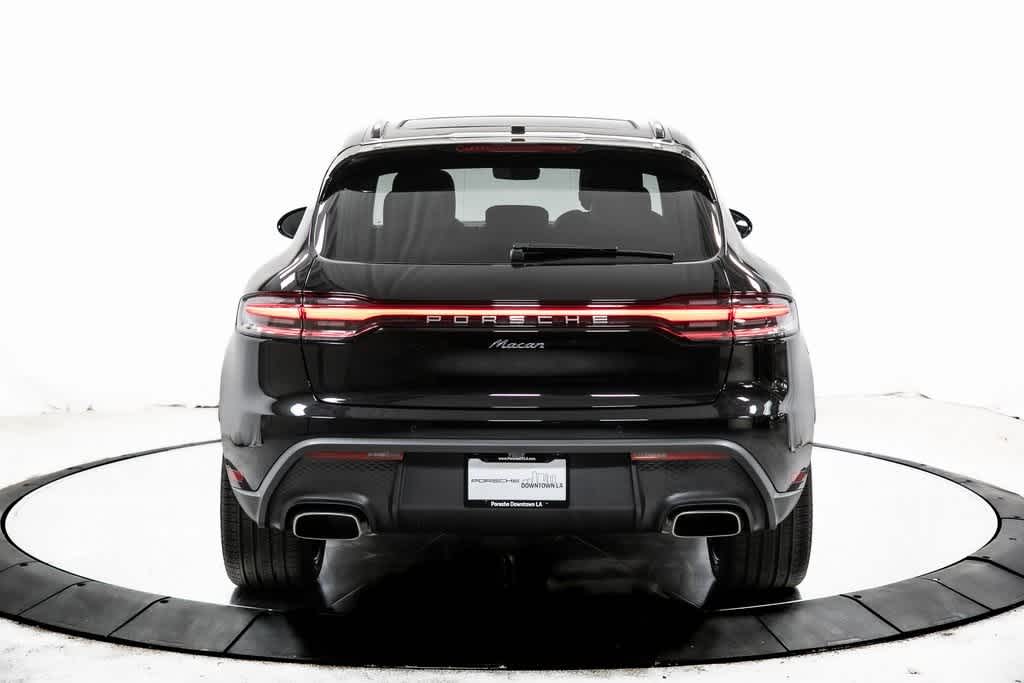 Thumbnail: 2025 Porsche Macan - 6