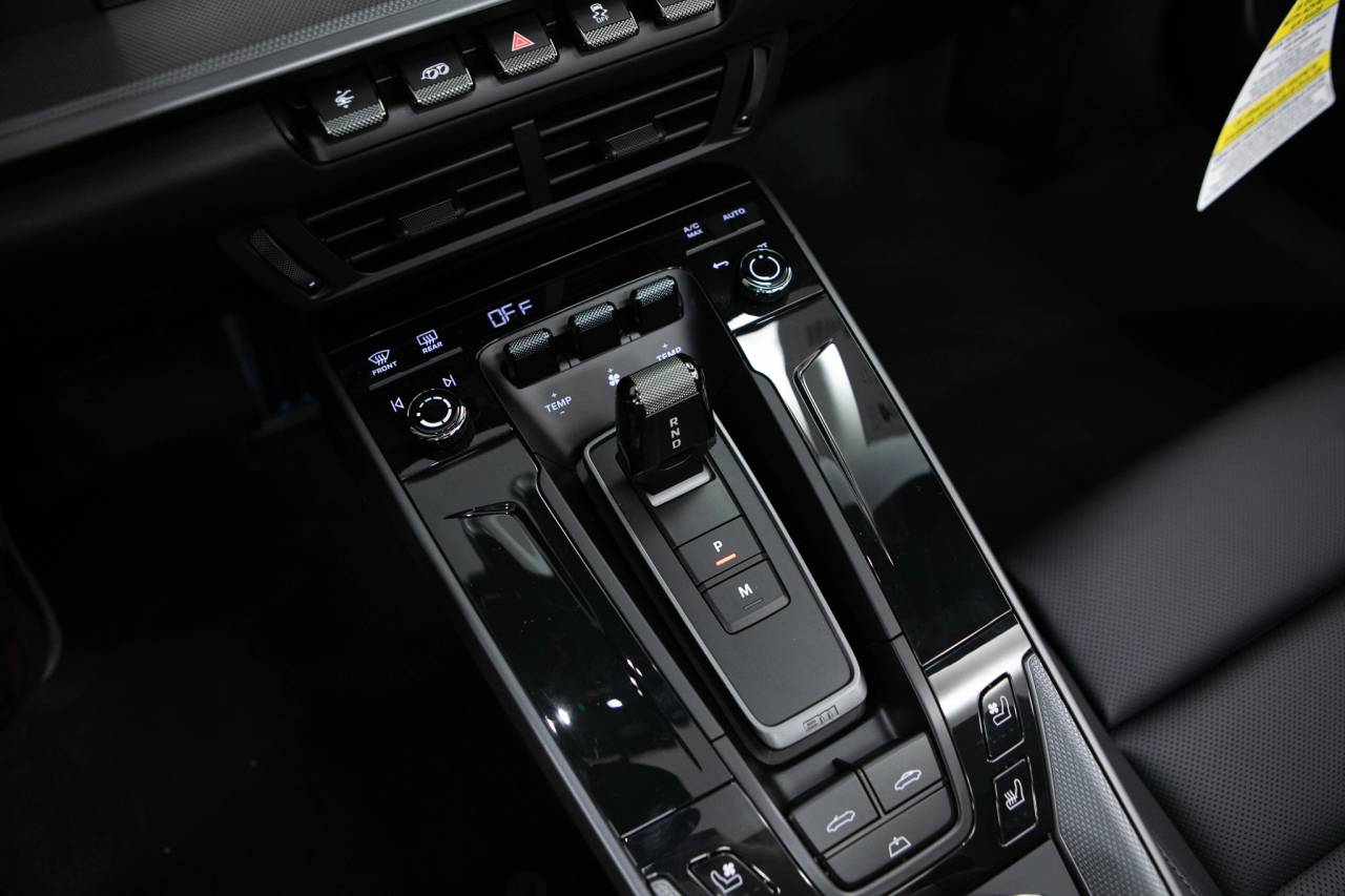 Thumbnail: 2026 Porsche 911 - 28