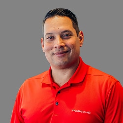 Staff member Chris Overstreet from ID_fb398ad1127c