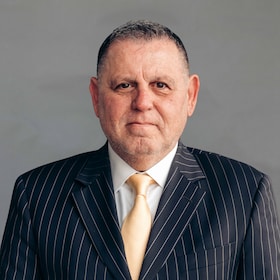 Staff member Michael Aram from ID_fb398ad1127c