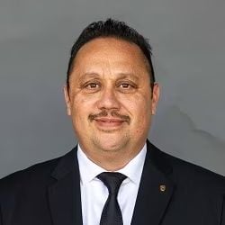 Staff member Alex Cobos from ID_fb398ad1127c