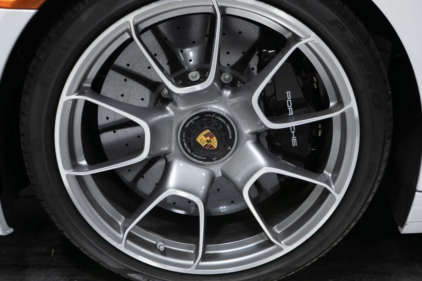 Thumbnail: 2021 Porsche 911 - 11