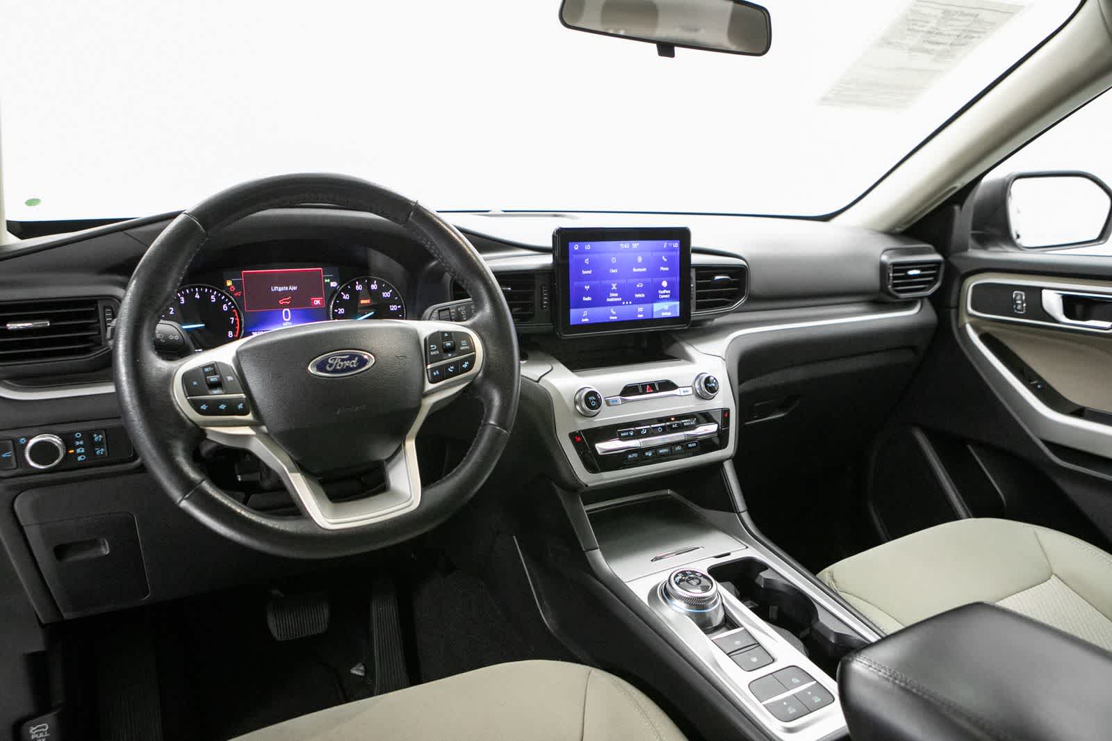 Thumbnail: 2023 Ford Explorer - 13