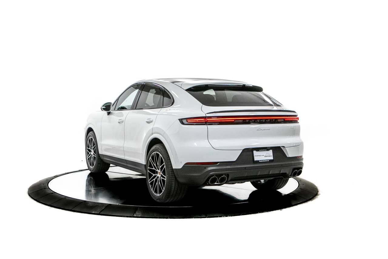 Thumbnail: 2026 Porsche  - 3