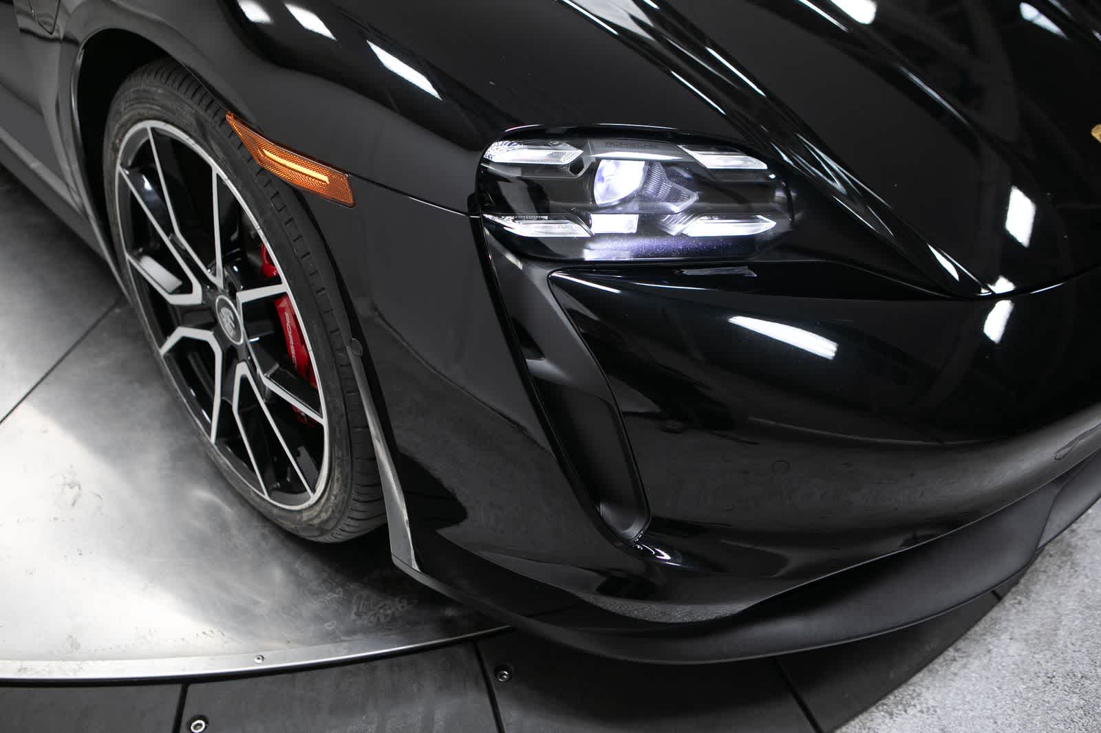 Thumbnail: 2024 Porsche Taycan - 12