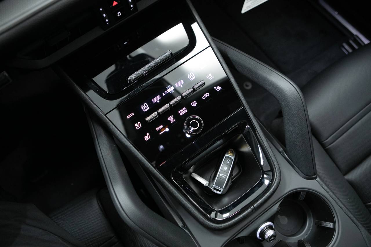 Thumbnail: 2026 Porsche  - 29