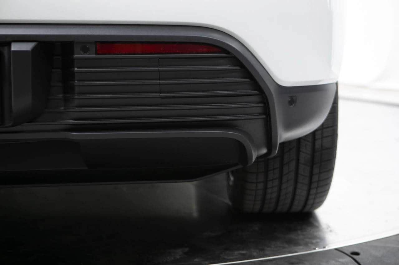 Thumbnail: 2026 Porsche Macan - 17