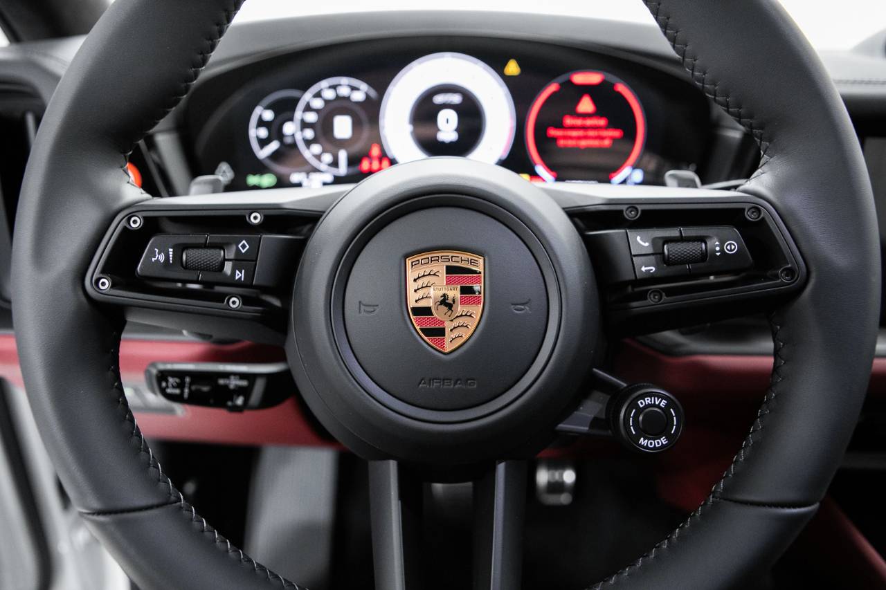 Thumbnail: 2026 Porsche Cayenne - 20