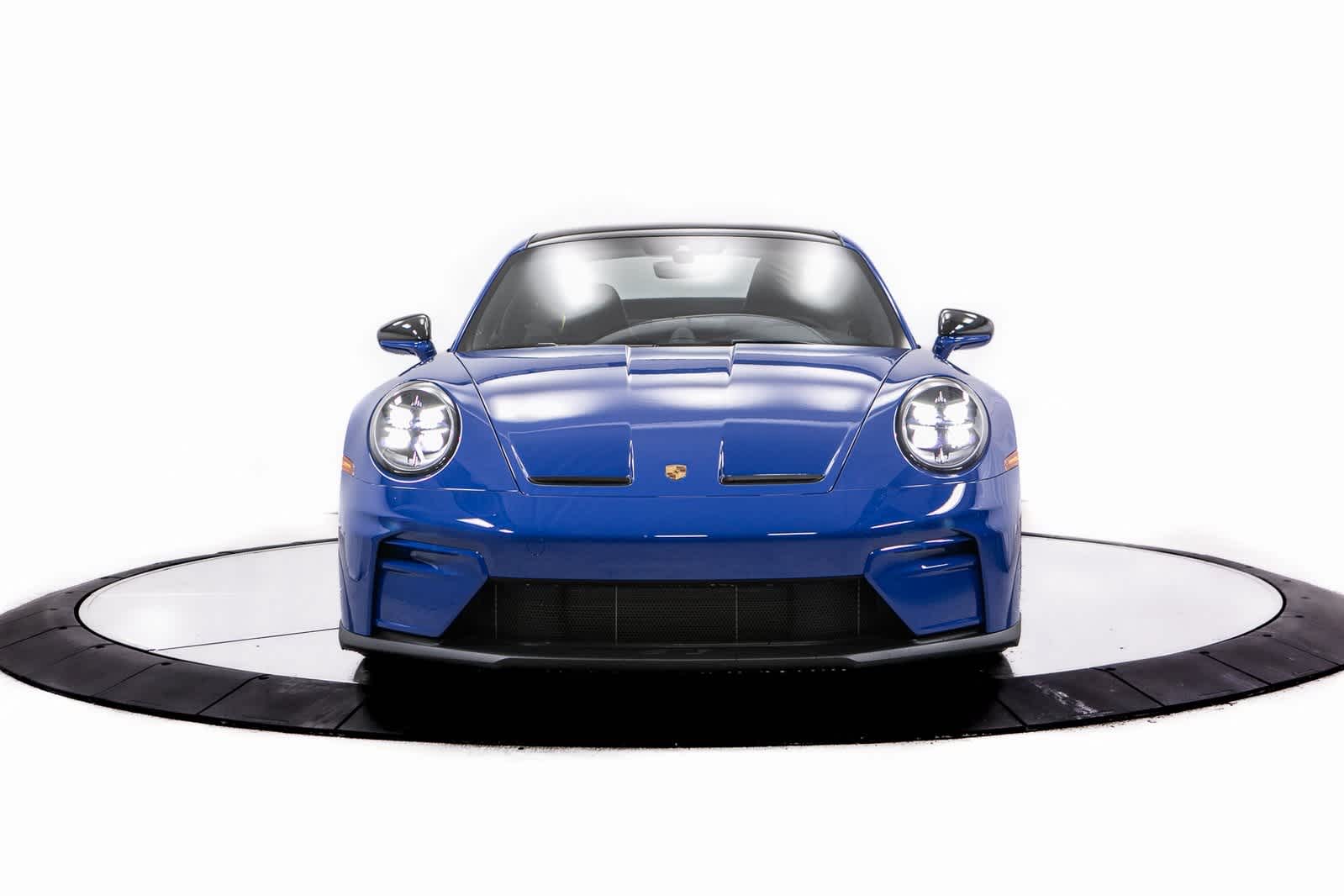 Thumbnail: 2025 Porsche 911 - 10