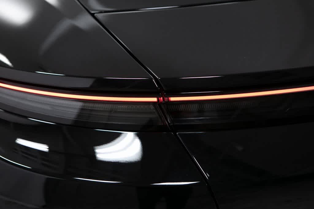 Thumbnail: 2025 Porsche Taycan - 35
