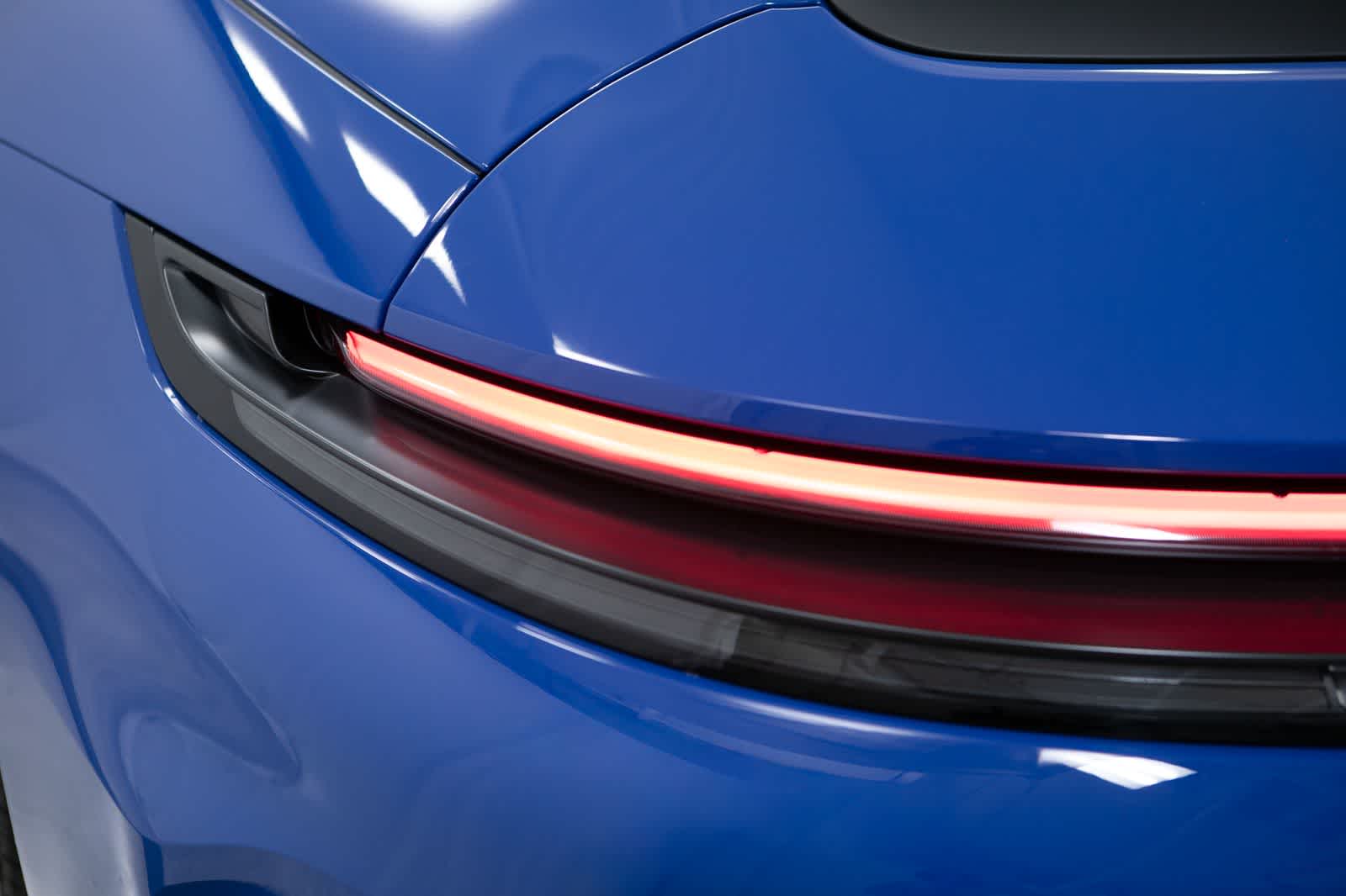 Thumbnail: 2025 Porsche 911 - 18