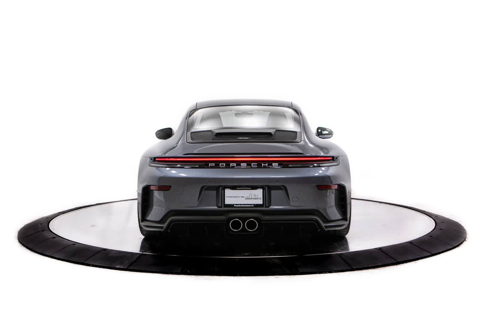 Thumbnail: 2026 Porsche 911 - 6