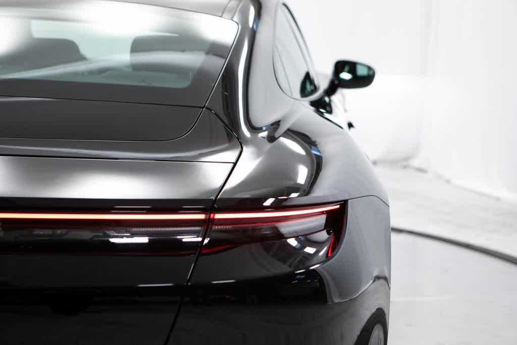 Thumbnail: 2025 Porsche Taycan - 40