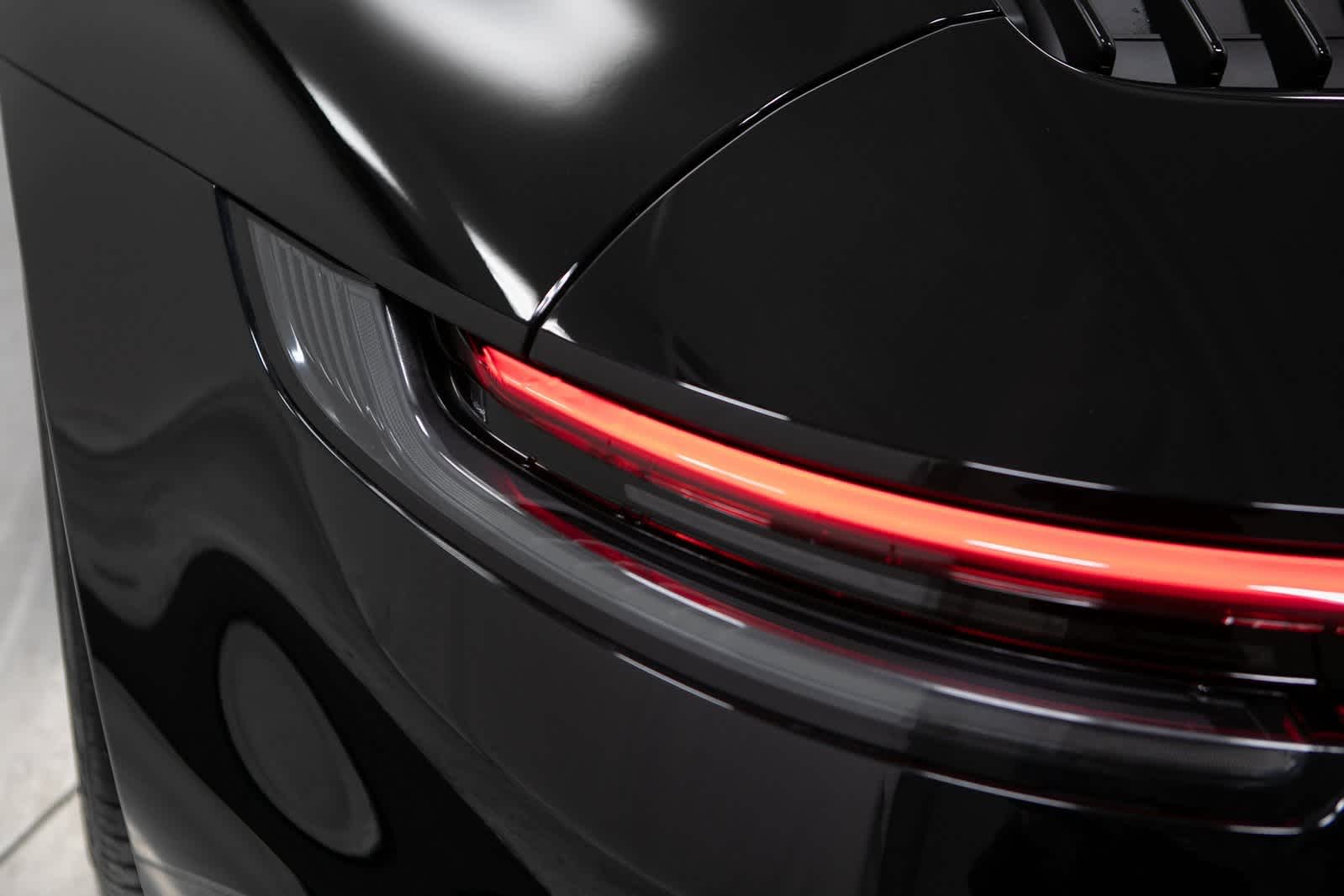 Thumbnail: 2021 Porsche 911 - 33