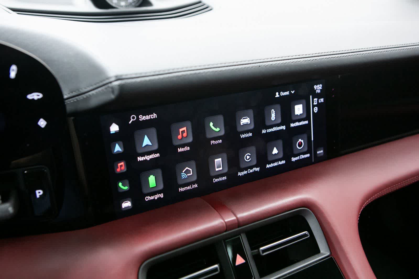 Thumbnail: 2020 Porsche Taycan - 15