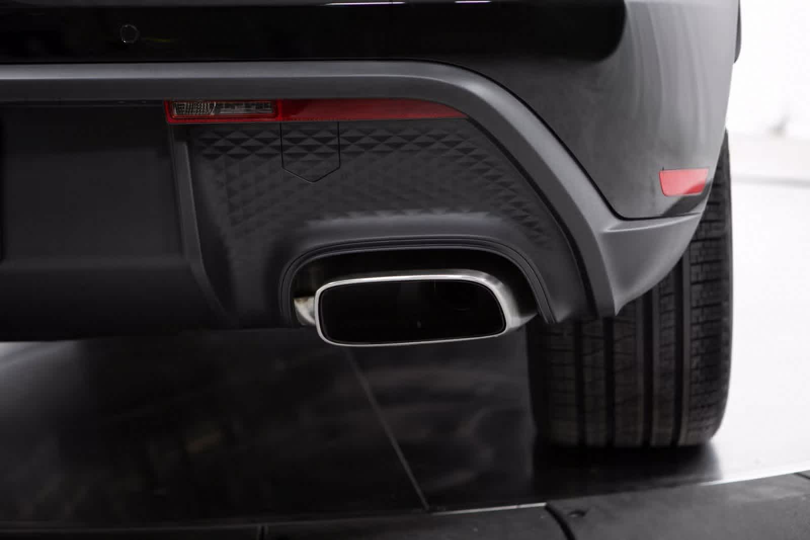 Thumbnail: 2025 Porsche Macan - 37