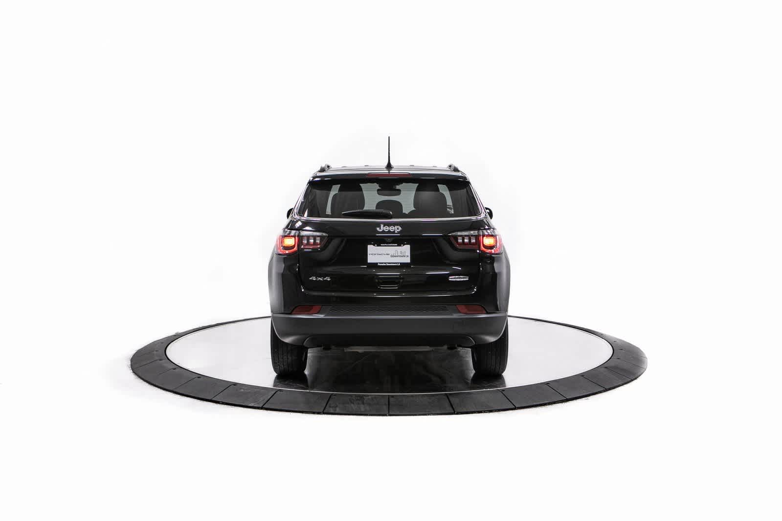 Thumbnail: 2023 Jeep Compass - 6