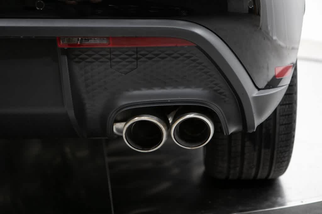 Thumbnail: 2025 Porsche Macan - 38