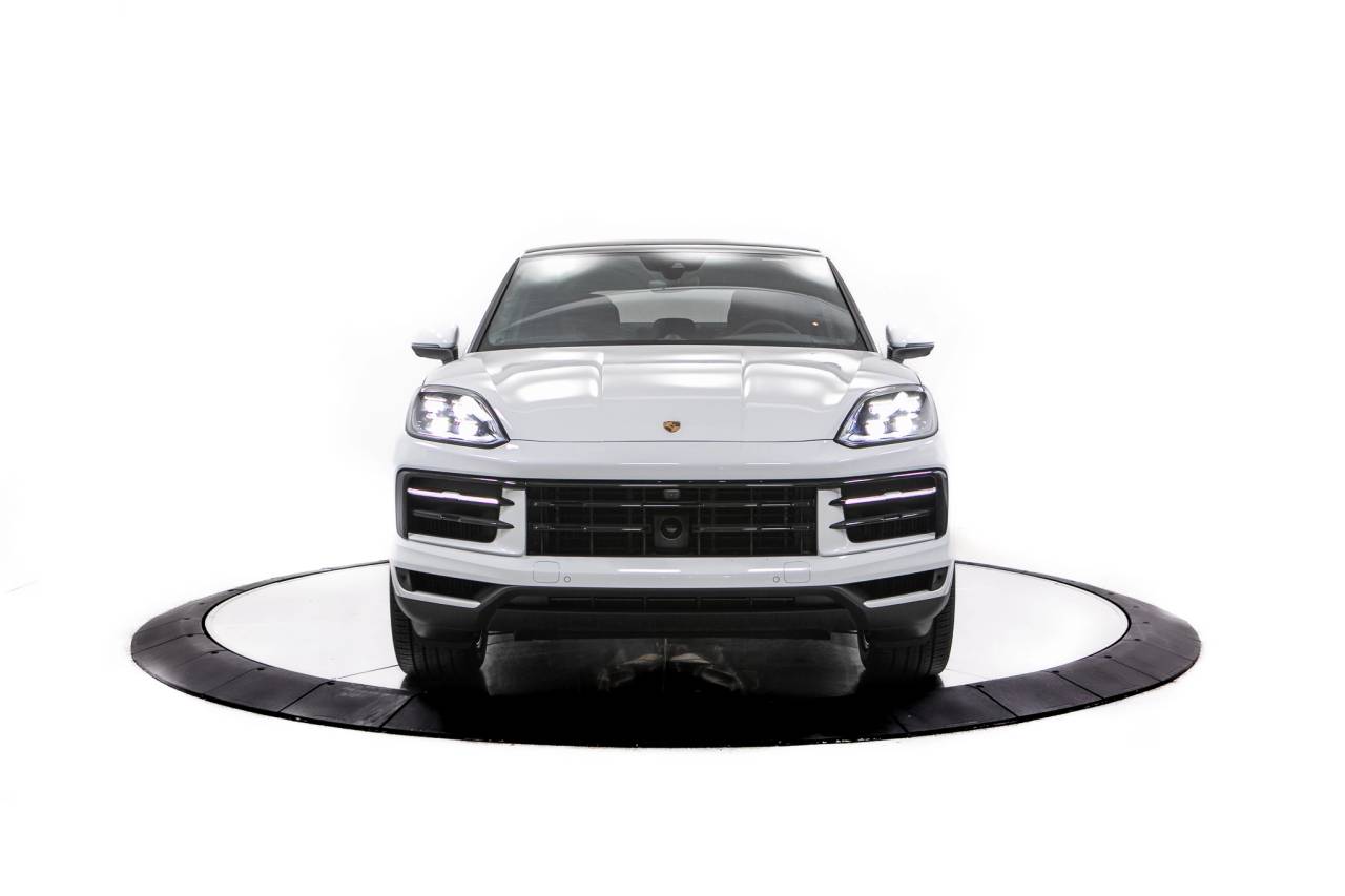 Thumbnail: 2026 Porsche  - 10