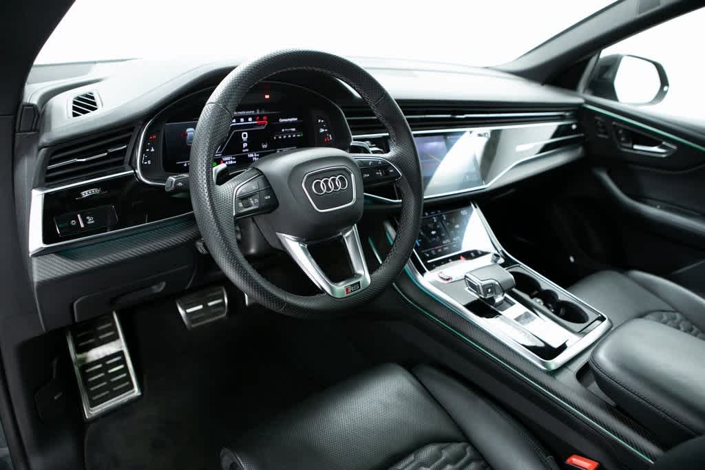 Thumbnail: 2023 Audi RS Q8 - 4