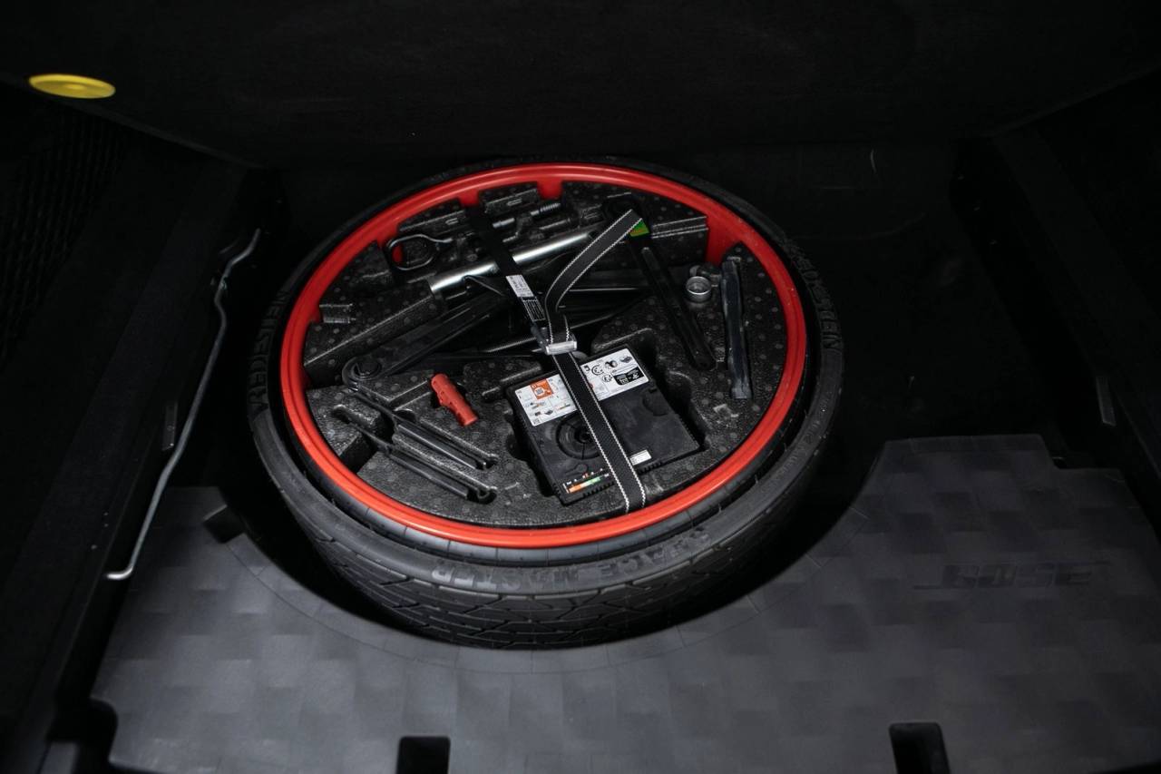 Thumbnail: 2026 Porsche Cayenne - 38