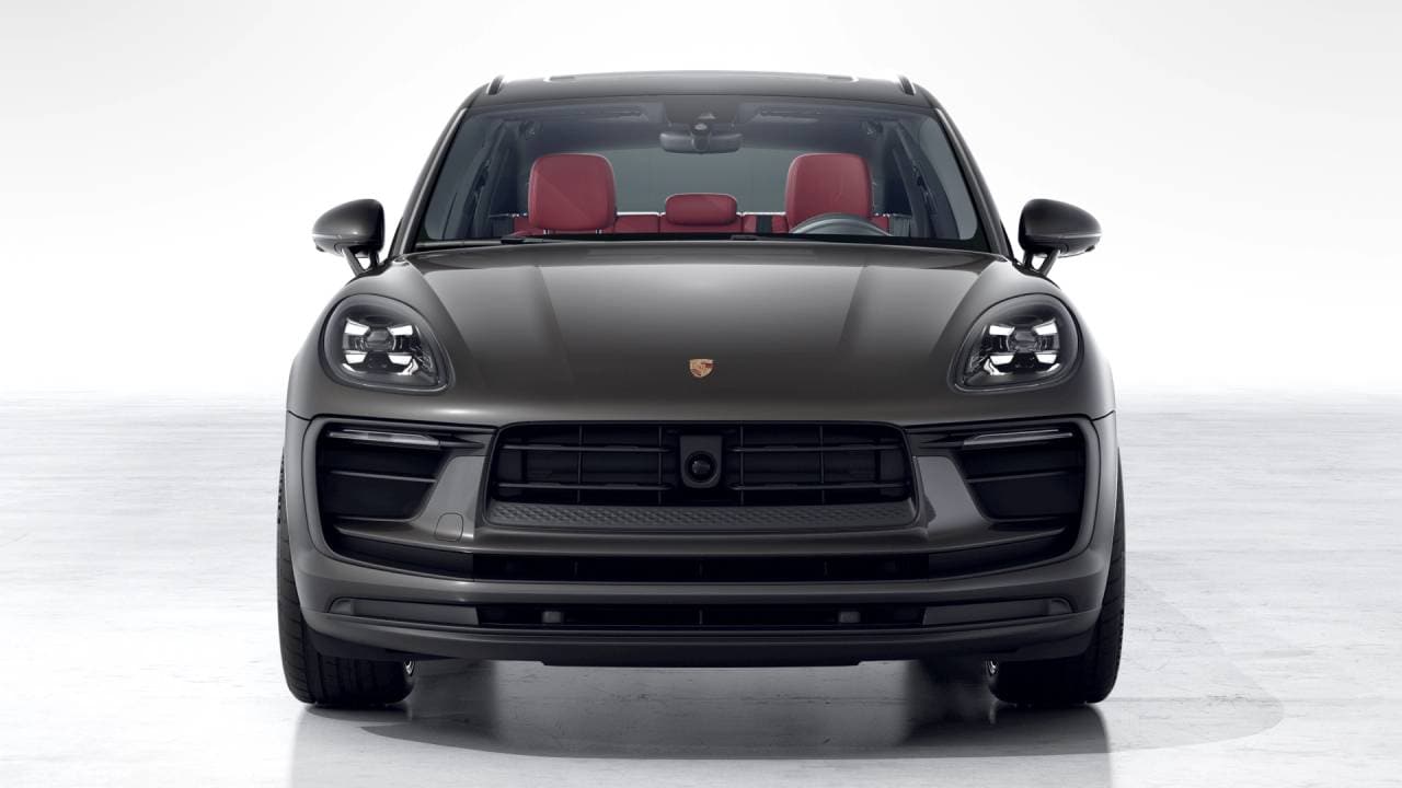 Thumbnail: 2026 Porsche Macan - 8