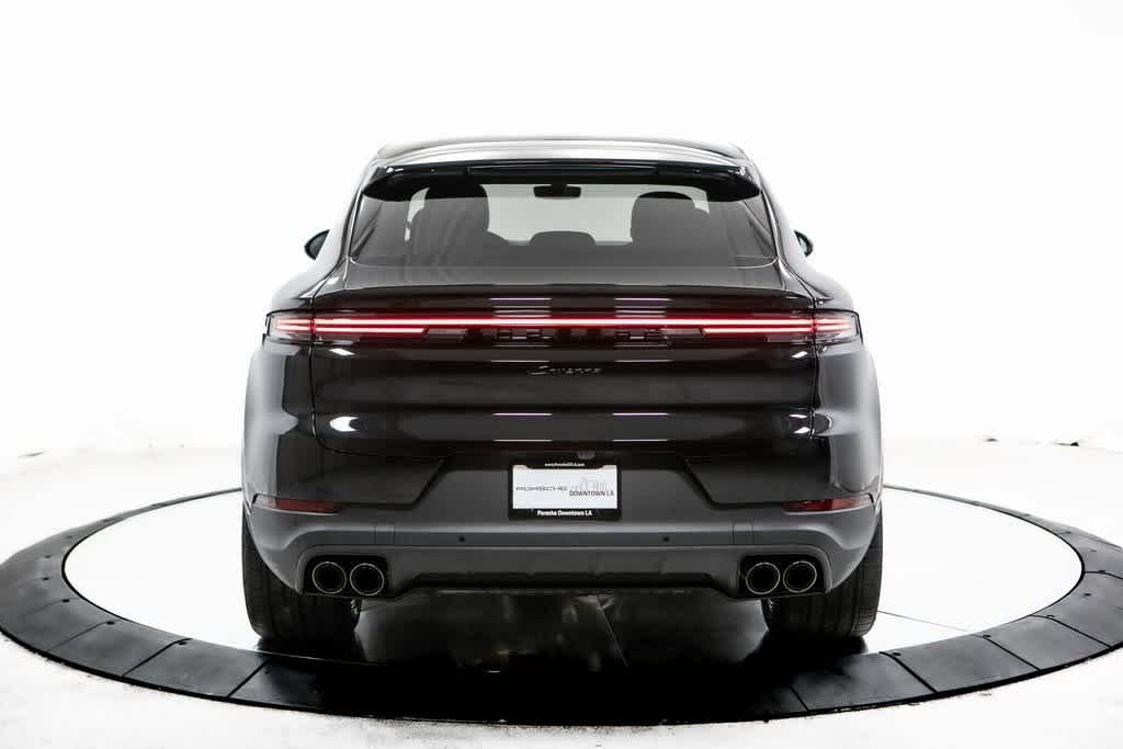 Thumbnail: 2025 Porsche  - 6