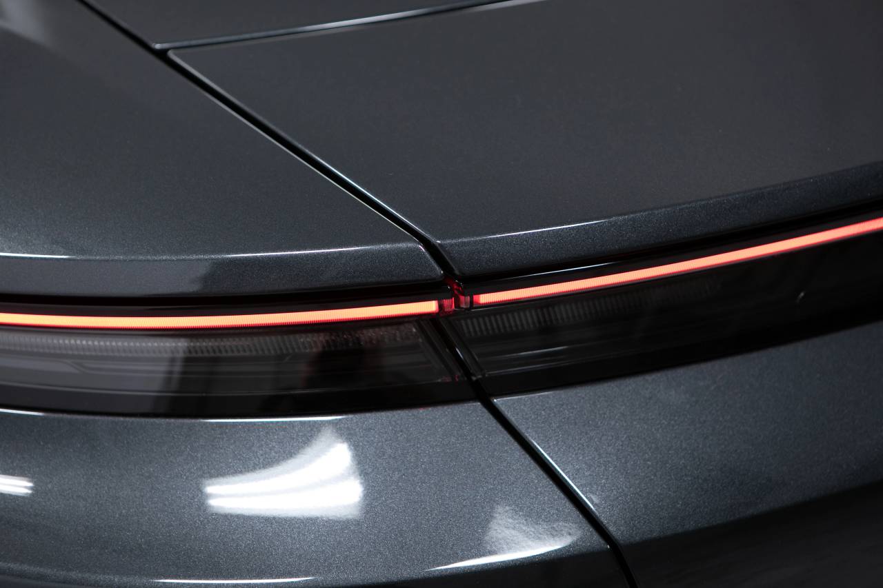 Thumbnail: 2025 Porsche Taycan - 18
