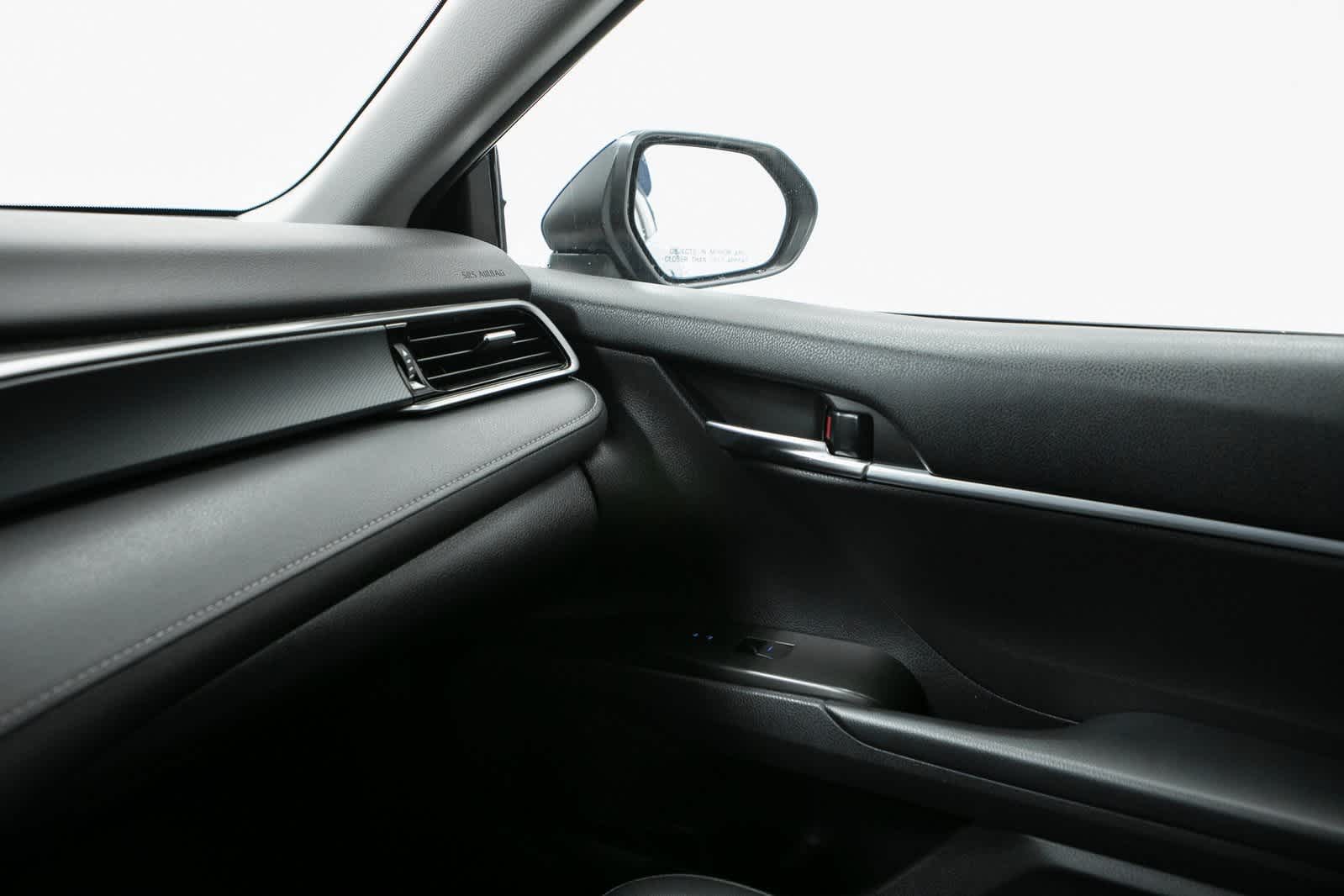 Thumbnail: 2023 Toyota Camry - 23