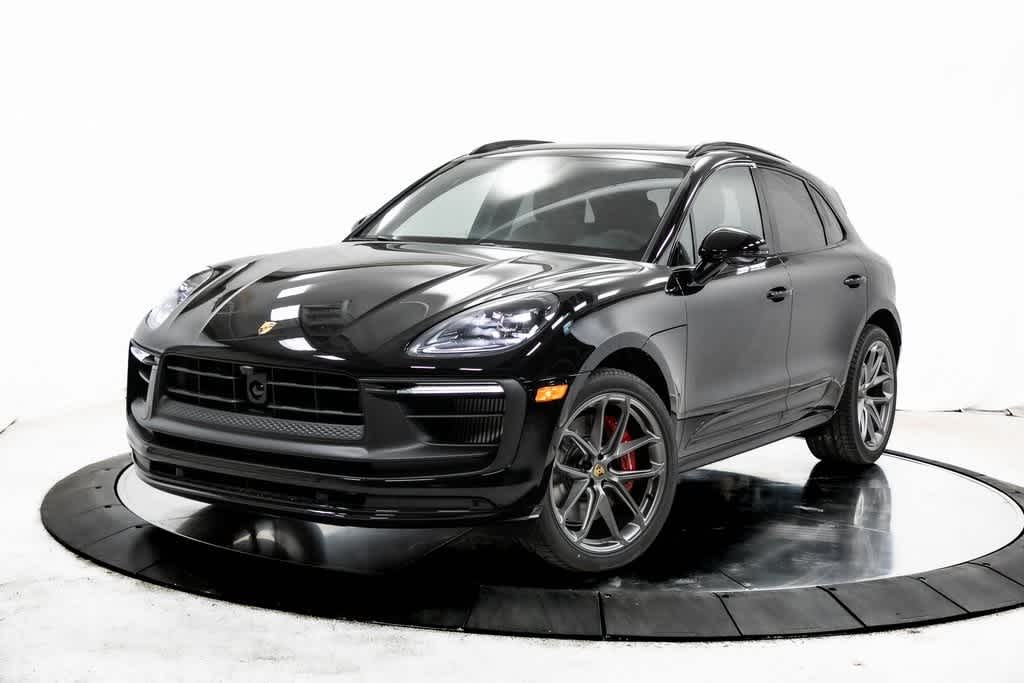 Thumbnail: 2025 Porsche Macan - 1