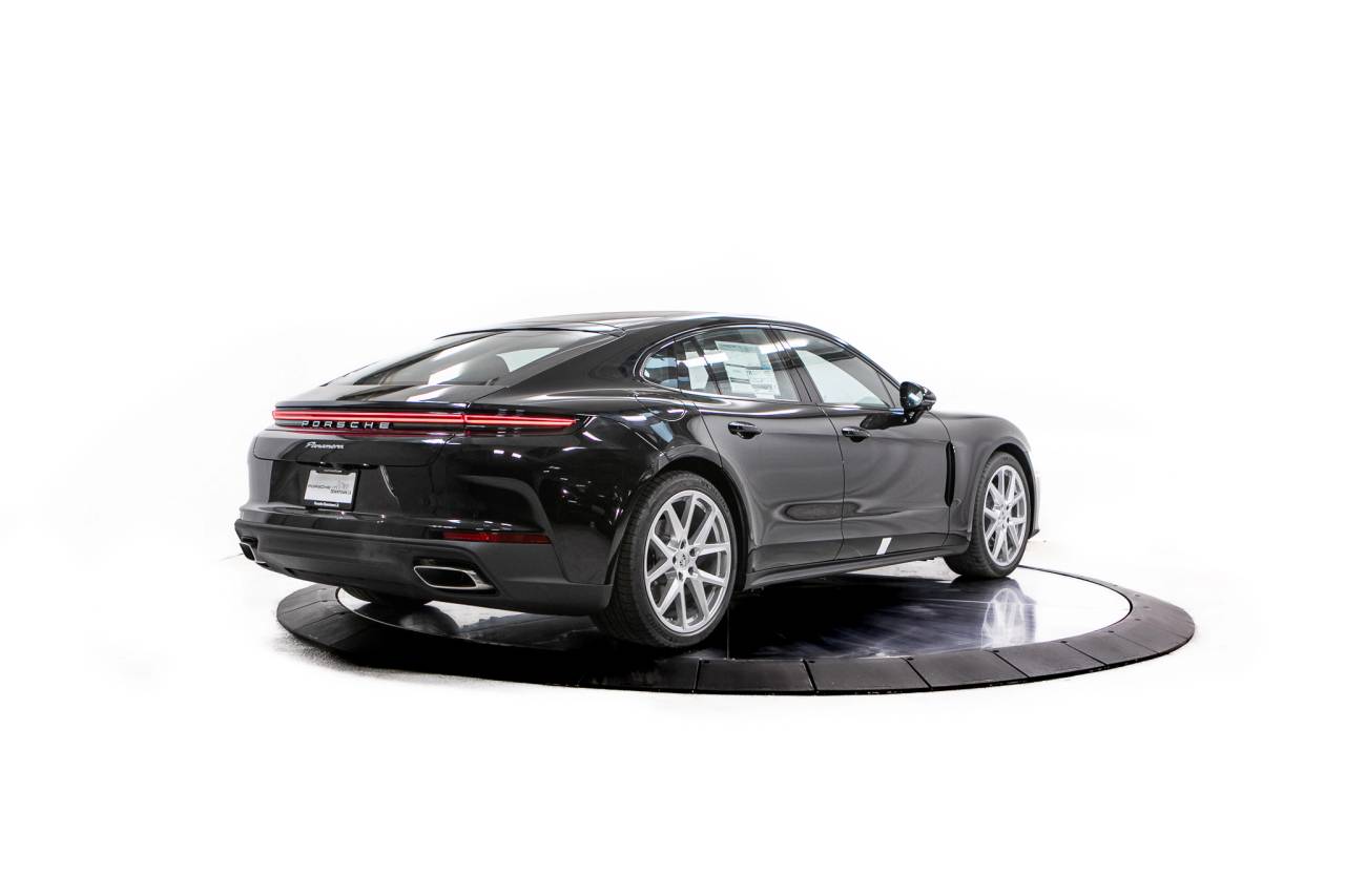 Thumbnail: 2026 Porsche Panamera - 7