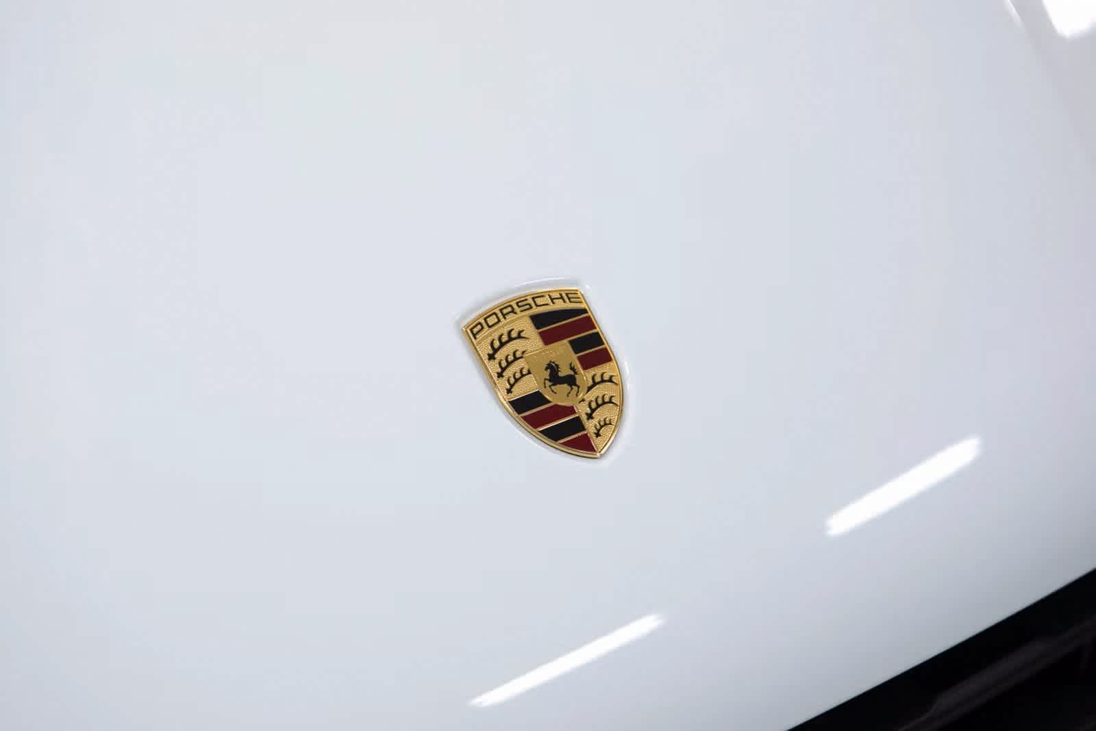 Thumbnail: 2025 Porsche Macan - 34