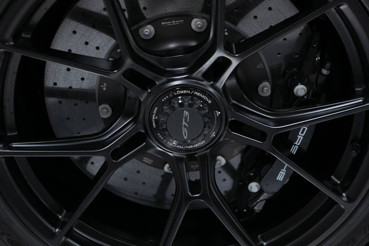 Thumbnail: 2026 Porsche 911 - 11