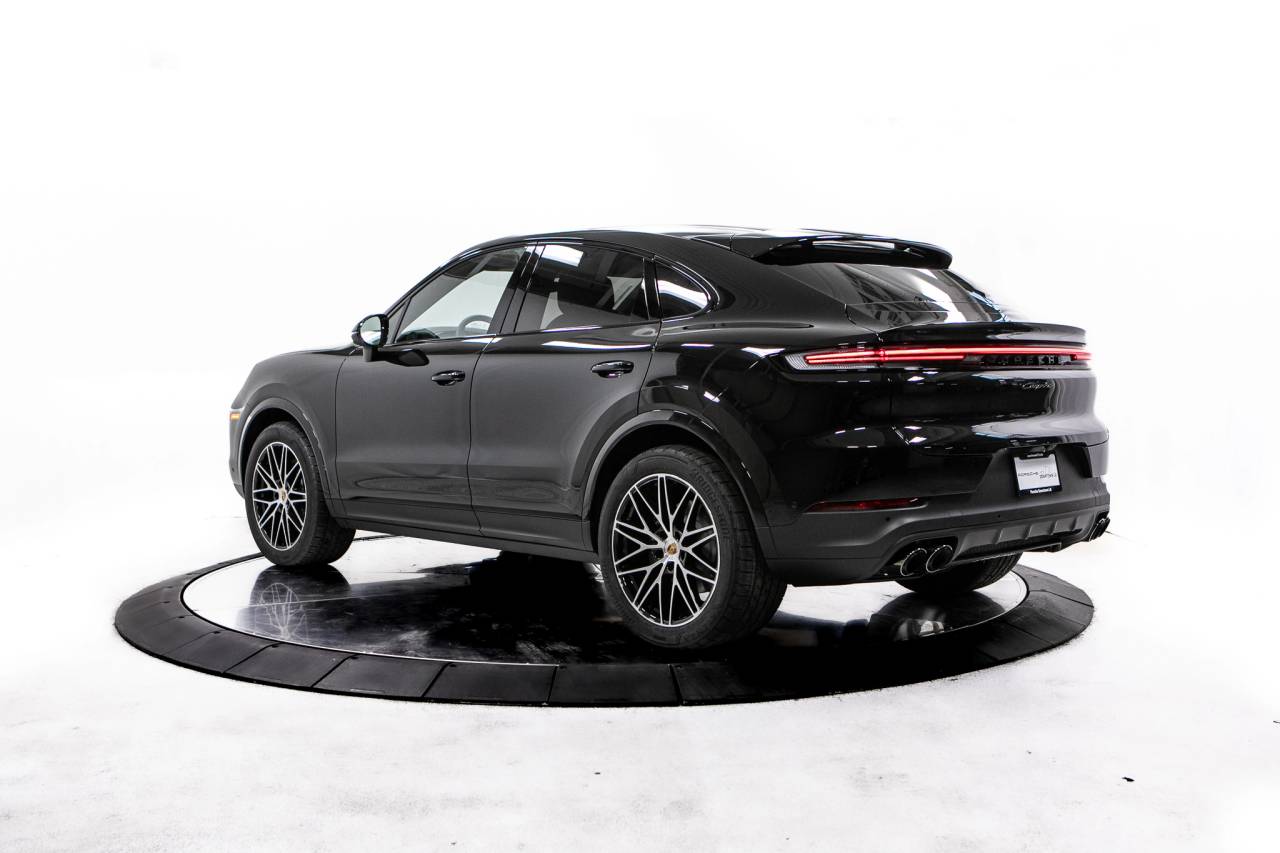 Thumbnail: 2026 Porsche  - 3