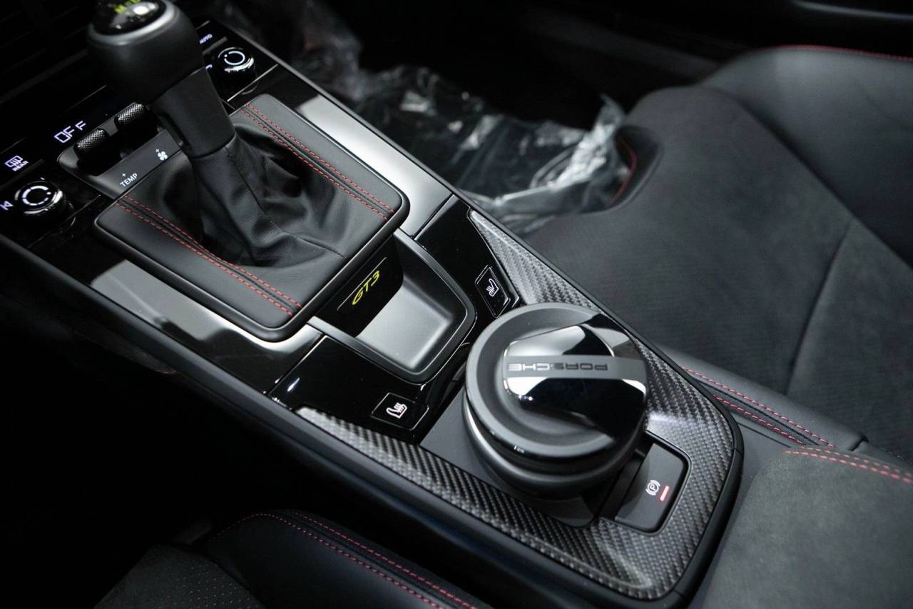 Thumbnail: 2026 Porsche 911 - 22