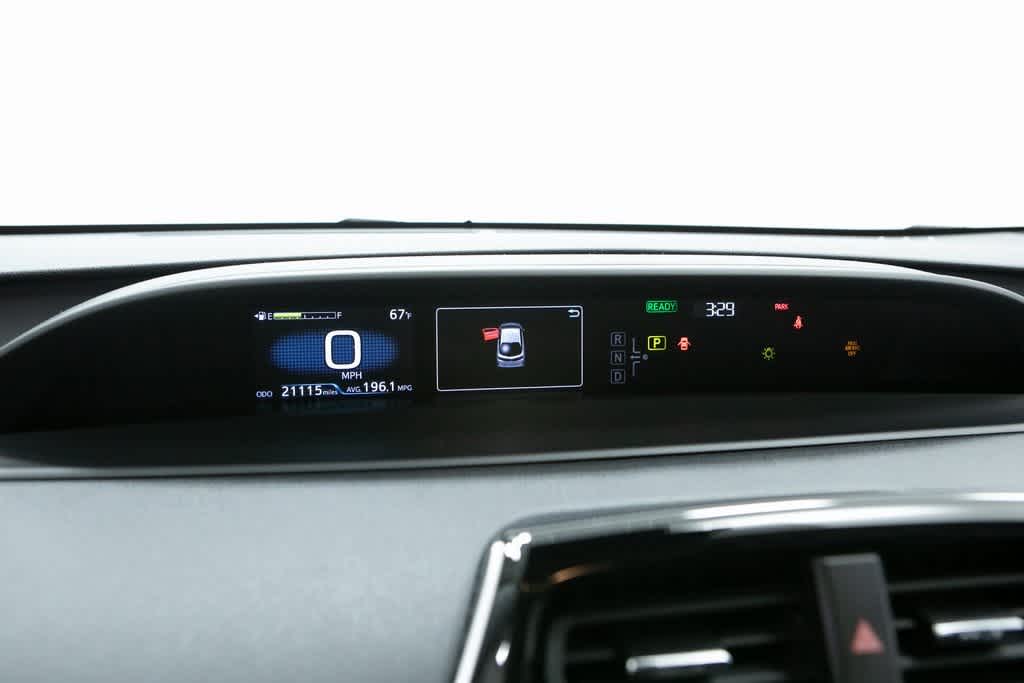 Thumbnail: 2021 Toyota Prius Prime - 21