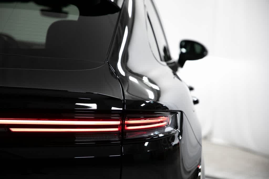 Thumbnail: 2025 Porsche  - 38