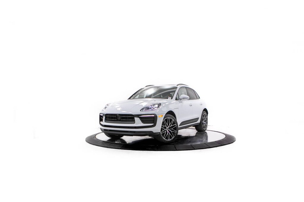 New 2026 Porsche Macan SUV